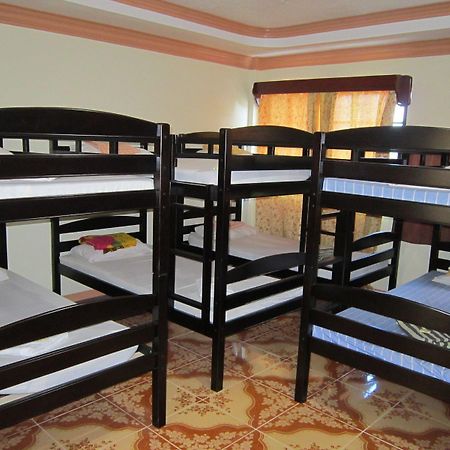 קגיאן דה אורו Golden Stallion Suites מראה חיצוני תמונה