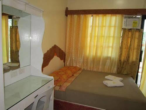 קגיאן דה אורו Golden Stallion Suites מראה חיצוני תמונה